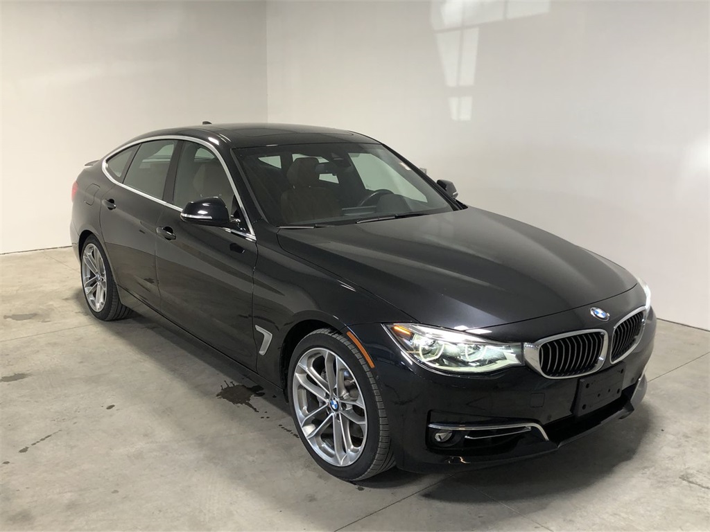 Pre-Owned 2017 BMW 3 Series 340i xDrive Gran Turismo AWD 4D Hatchback